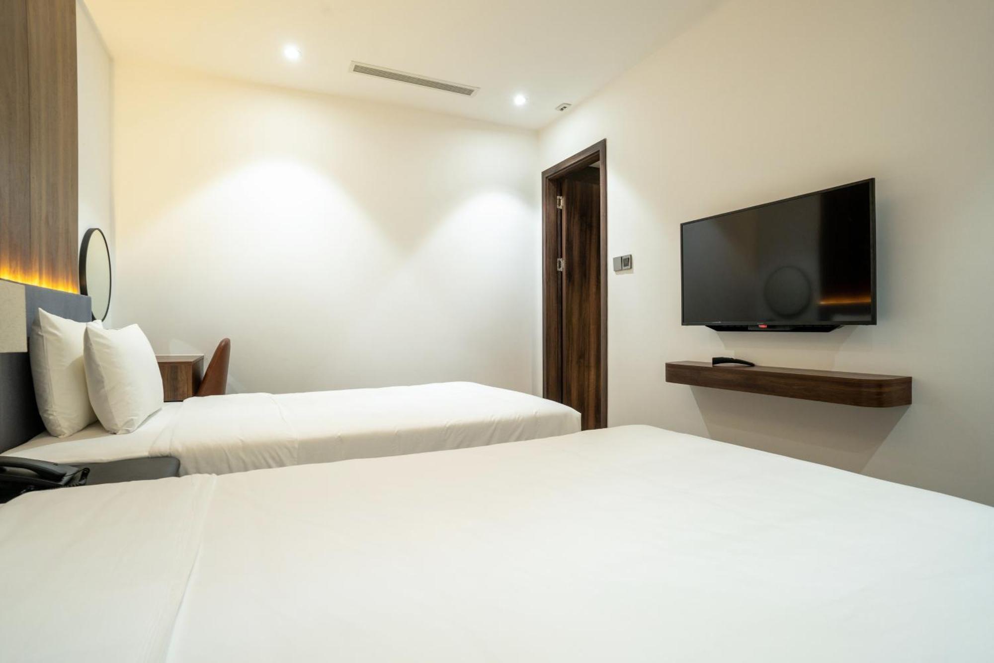 Calidum Phu Quoc Hotel Extérieur photo
